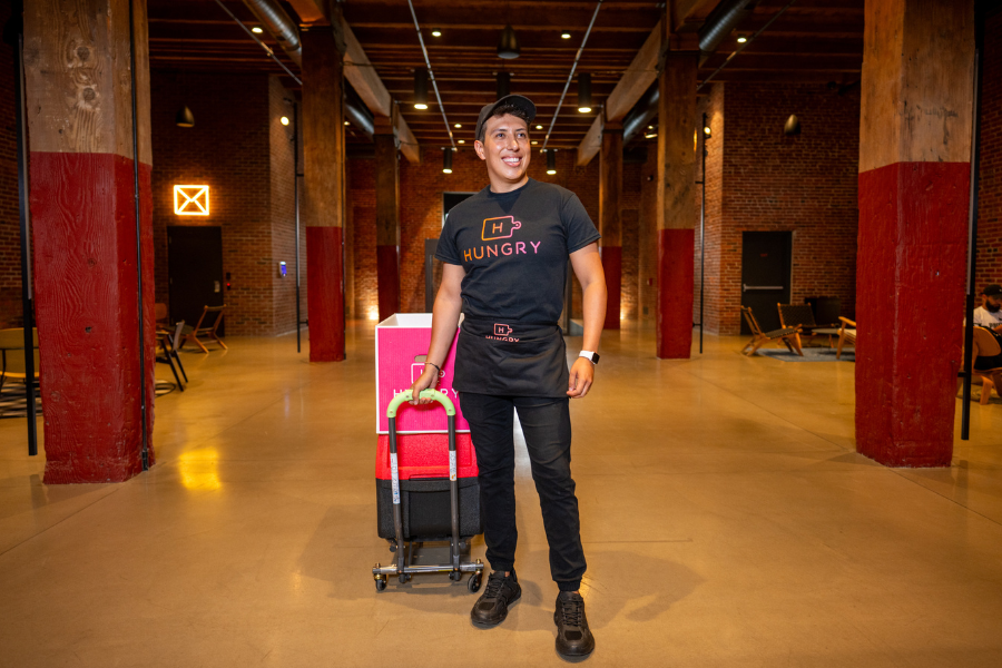 HUNGRY Expands into Canada, Launches in Toronto Following Foodee Acquisition